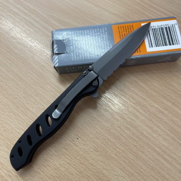 Gerber EVO Jr. Part Serrated Folding Knife - Image 2