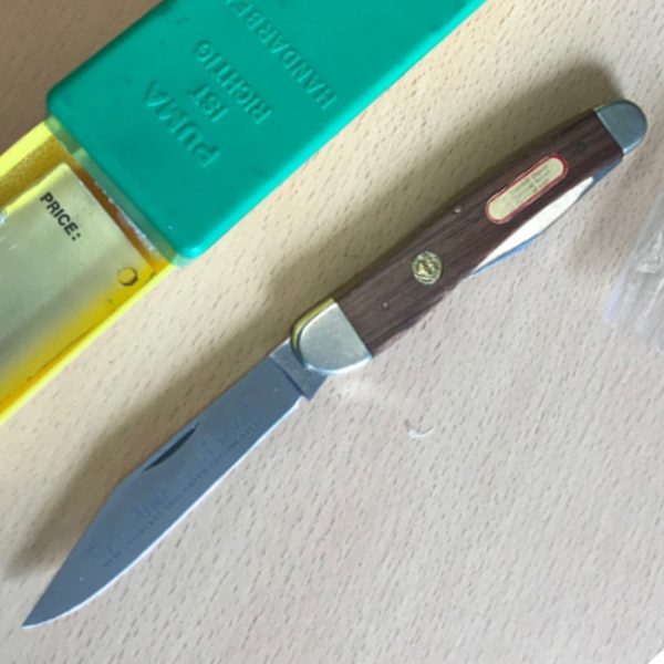 Puma 572 Senior with Display Box | SportingCutlery.co.uk