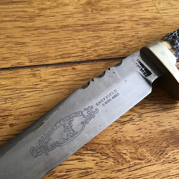Stuart Truelove Skinner/Bowie with a Stag Antler Handle | SportingCutlery.co.uk