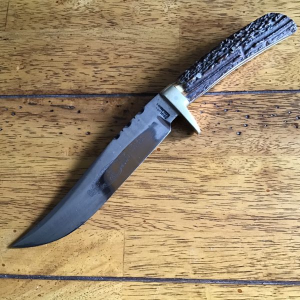 Stuart Truelove Skinner/Bowie with a Stag Antler Handle | SportingCutlery.co.uk