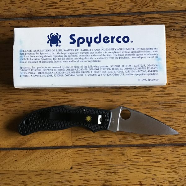 Spyderco Calypso Jr. Clip-It VG-10 | SportingCutlery.co.uk