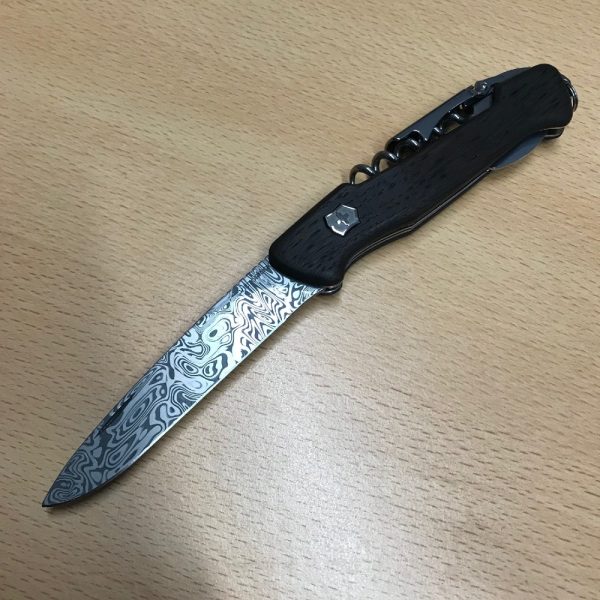 Victorinox Wine Master Damast Limited Edition 2019 - Image 2