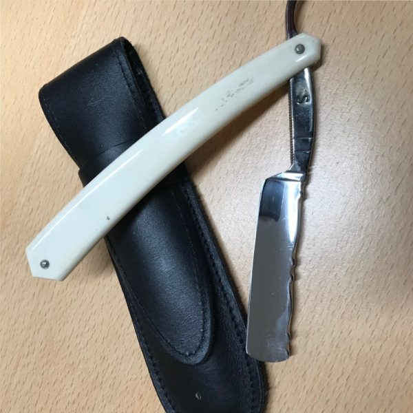 Thiers Issard Hollow Ground Razor with Bone Handle and leather pouch | SportingCutlery.co.uk