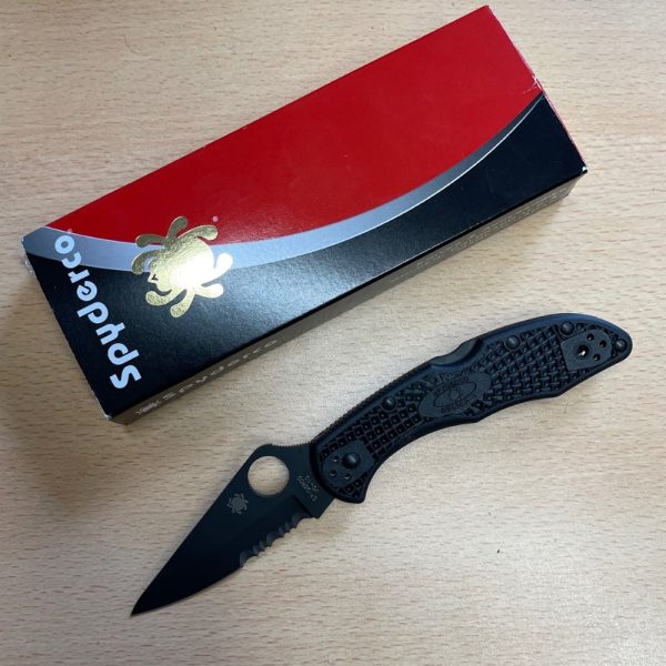 Spyderco Delicia knife offer