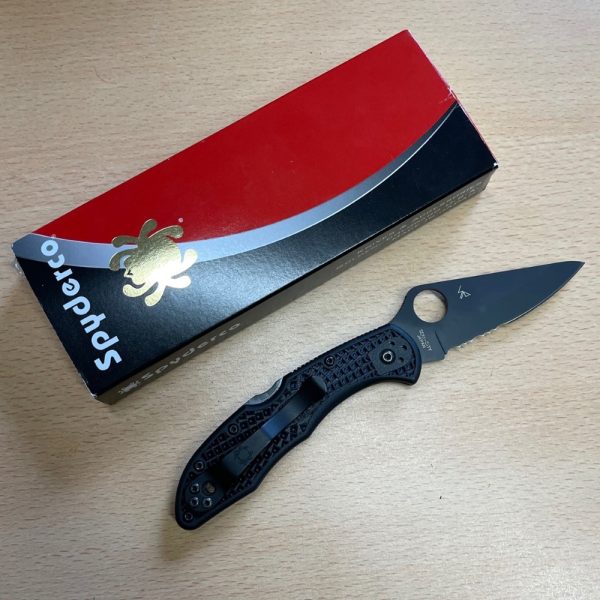 Spyderco Delicia knife offer - Image 2