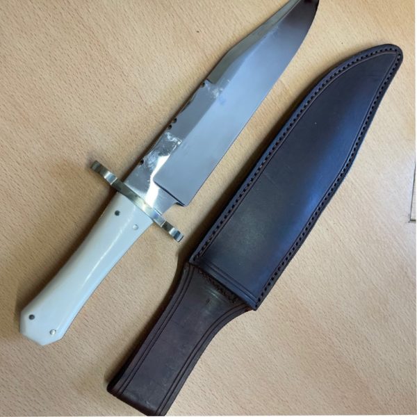 George Wostenholm I-XL 8.75" California Bowie | SportingCutlery.co.uk