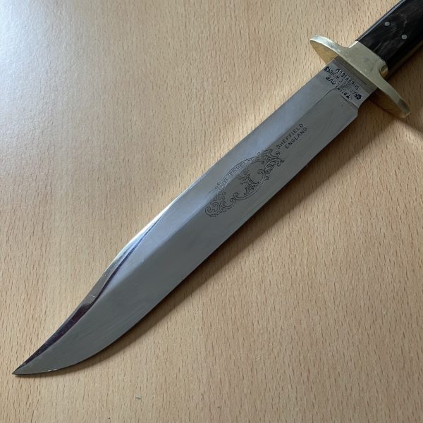 Stuart Truelove Skinner/Bowie with a Buffalo Horn Handle - No Sheath | SportingCutlery.co.uk