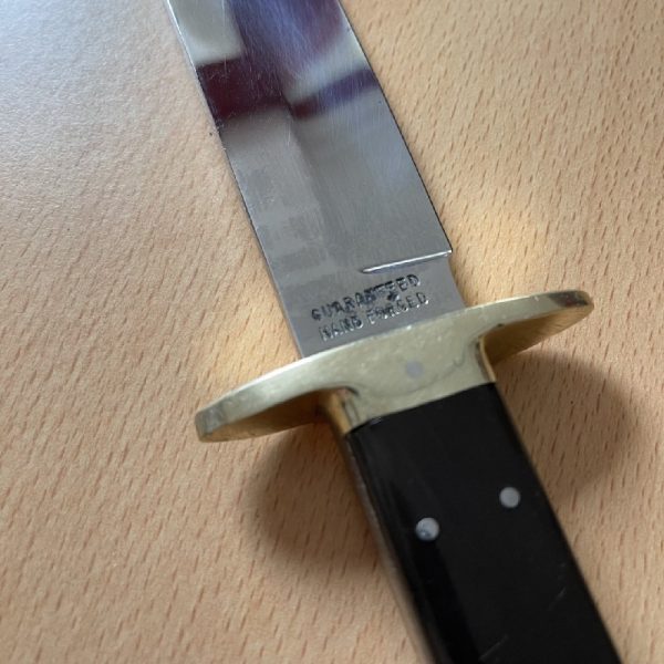 Stuart Truelove Skinner/Bowie with a Buffalo Horn Handle - No Sheath | SportingCutlery.co.uk