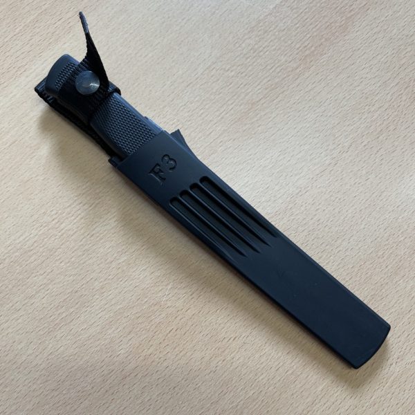 Fallkniven F3 Dressing Knife VG10 Steel with Kydex Sheath | SportingCutlery.co.uk
