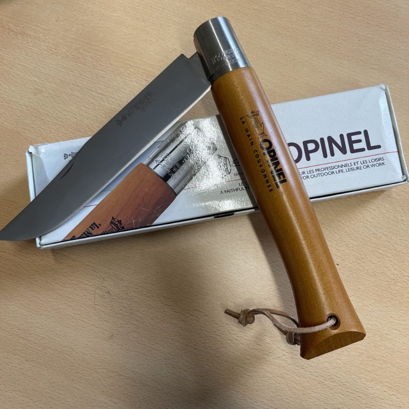 Couteau Opinel géant numéro 13 gravé