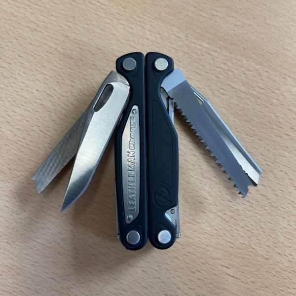 Leatherman AL with Leather pouch| www.sportingcutlery.co.uk