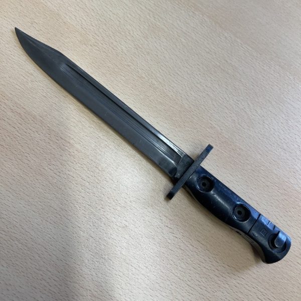 British L.1.A.4. Bayonet (no Scabbard) A good L.1.A.4. bayonet and a scarce model in the L1 Series of bayonets. | SportingCutlery.co.uk