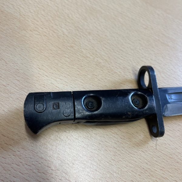 British L.1.A.4. Bayonet (no Scabbard) A good L.1.A.4. bayonet and a scarce model in the L1 Series of bayonets. | SportingCutlery.co.uk
