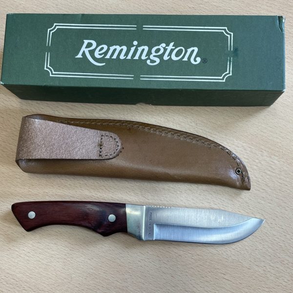 Remington UMC Fixed Blade with Leather Sheath - Made in the USA - Image 3