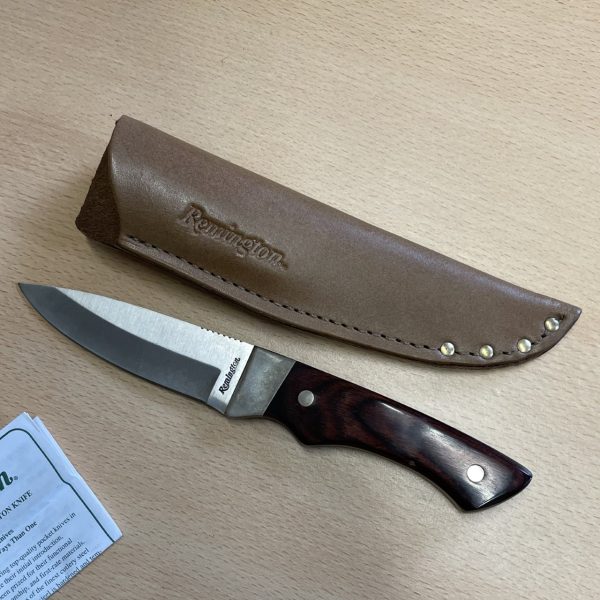 Remington UMC Drop Point Fixed Blade with Leather Sheath - Made in the USA - Image 2