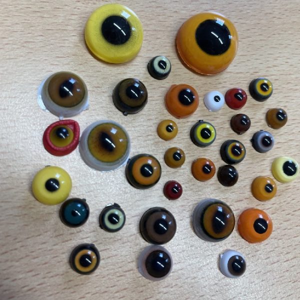 Various Acrylic eyes with a black pupil.  From 7mm to 25mm - Retail Value £80+ - Image 2