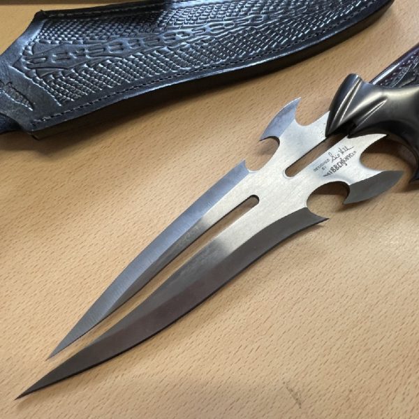 Master Knifemaker Gil Hibben Design - The Jackal - Buffy the Vampire Slayer - Image 8