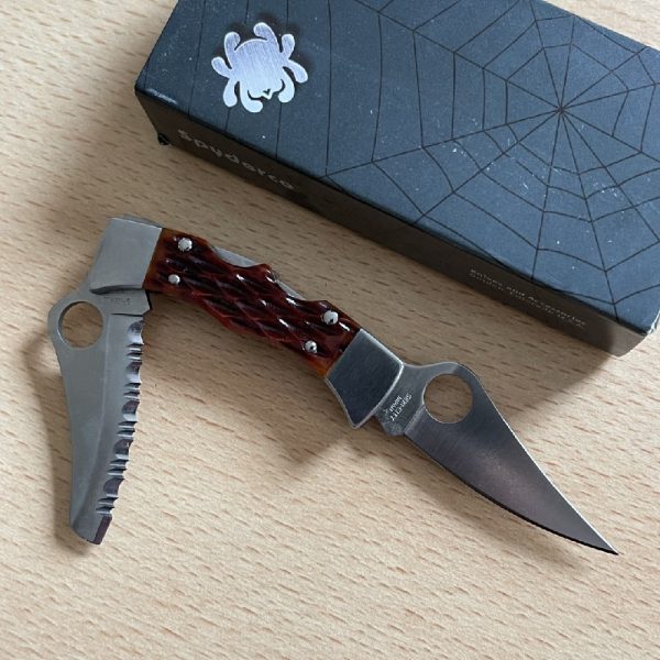 Spyderco Micro Dyad C112P&S - Jigged Bone Scales - Image 2