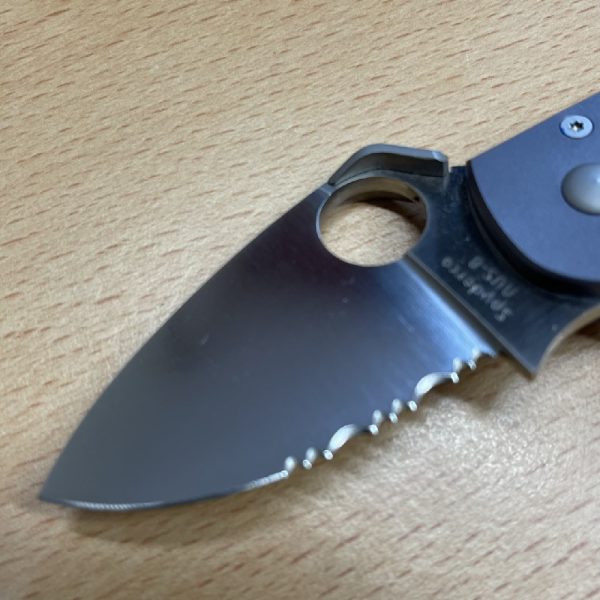 Spyderco Salsa - C71TN - Plain & Serrated Deep Blade - Chilli Pepper Laser Cut Handle - Image 4