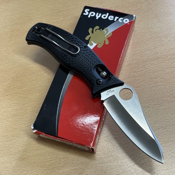 Spyderco DAllara Drop Point C82PBK2 - Image 2