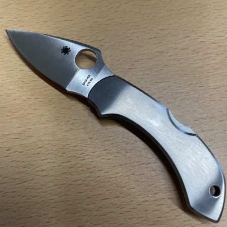 Spyderco Dragonfly - C28 Stainless Steel Handle - Plain Edge