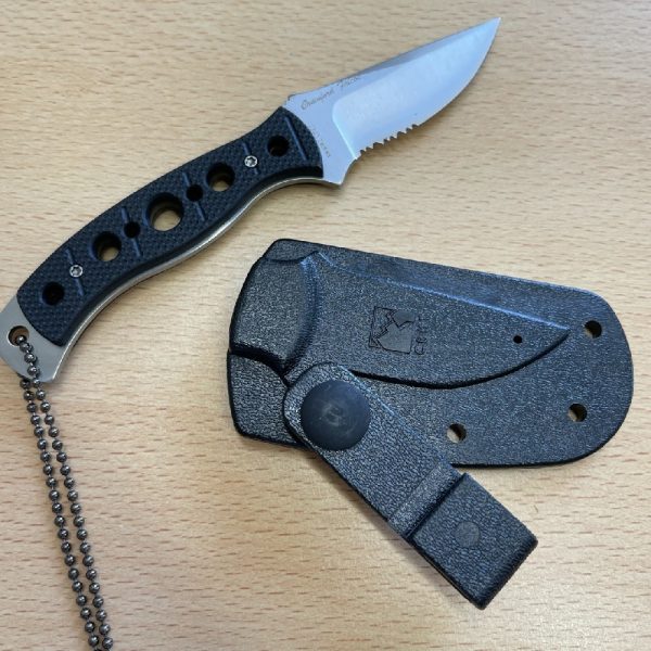 CRKT Fixed Falcon with Carry System Sheath & Chain - 2242 - Image 3