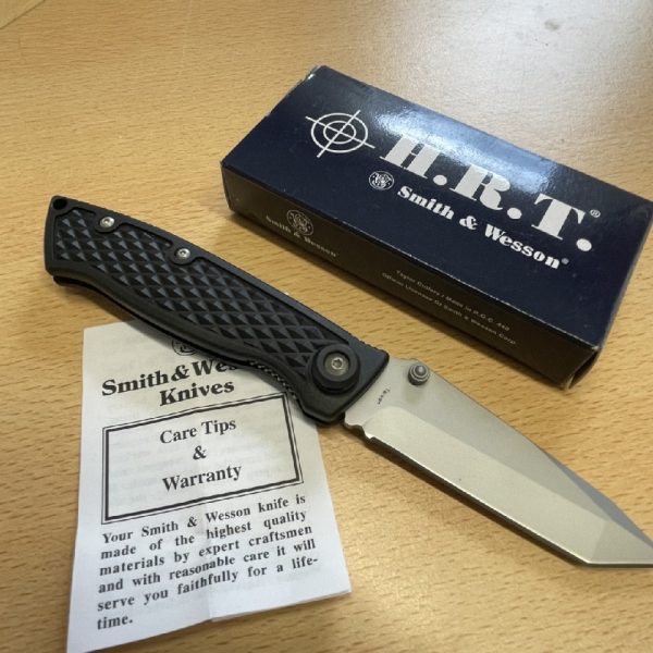 Smith & Wesson SWP11 Phantom Pocket Knife - Plain Edge - Image 2