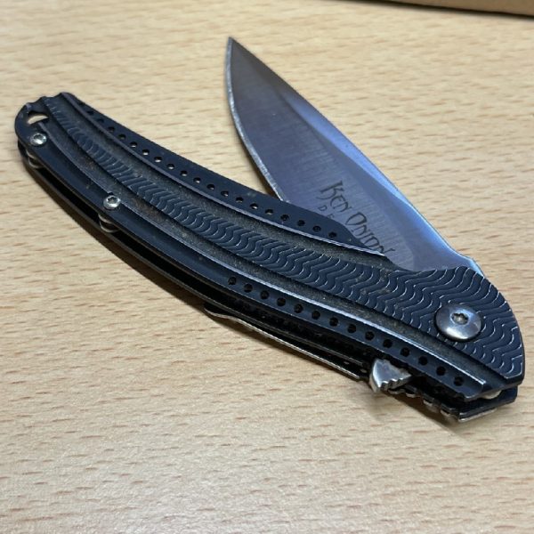 CRKT K405KXP - Ken Onion Design - Folding Knife in Charcoal Grey - Image 6