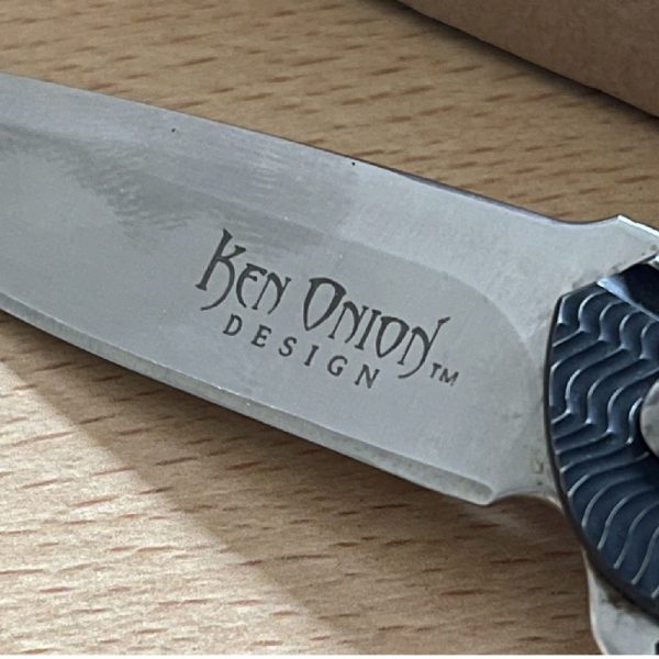 CRKT K405KXP - Ken Onion Design - Folding Knife in Charcoal Grey - Image 3