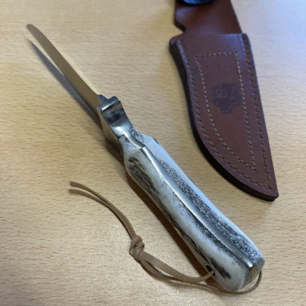 Esparcia Kasu Hunting Knife - Antler Handle - Leather Sheath - Image 4