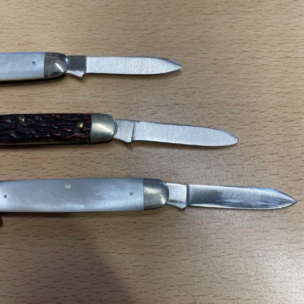 George Wostenholm I-XL Pocket Knife Collection of 3 - Image 4