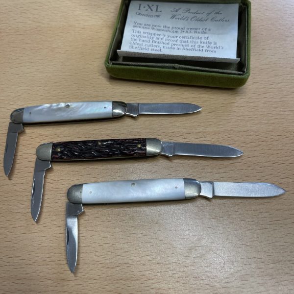 George Wostenholm I-XL Pocket Knife Collection of 3 - Image 3