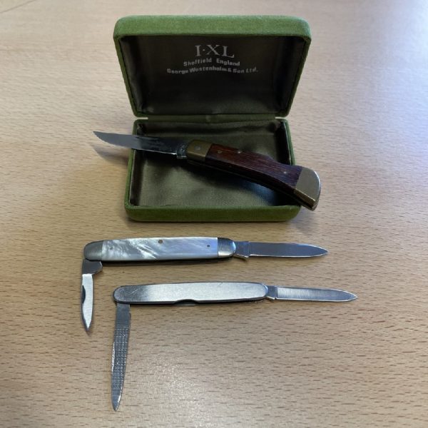 George Wostenholm I-XL Pocket Knife plus Schrade and Frontier.