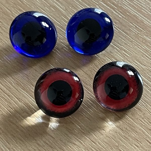 Pack of 2 Pairs Red/Blue Teddy Bear Glass Eyes 18mm