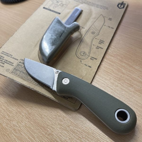 Gerber Vertebrae™ FE - DP Fixed Blade - Open Pack
