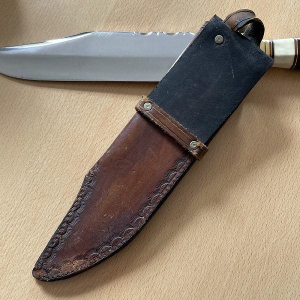 J.E.Middleton & Sons Bowie - Image 17