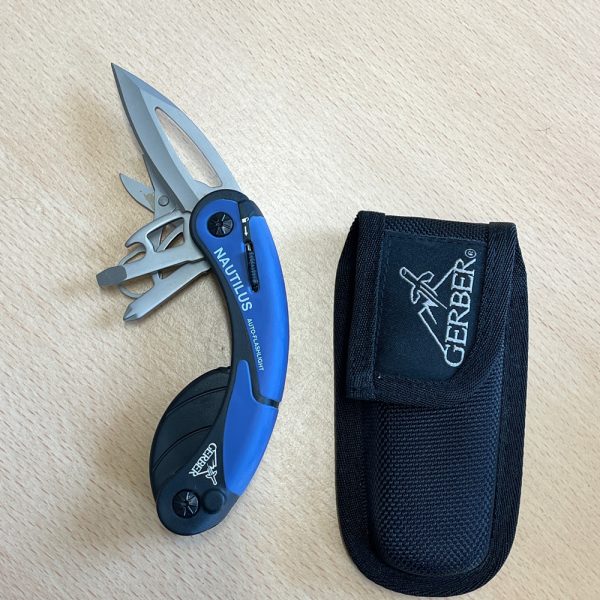 Gerber Nautilus Multi-function Tool - With LED Light, Scissors & Cordura Sheath - Image 3
