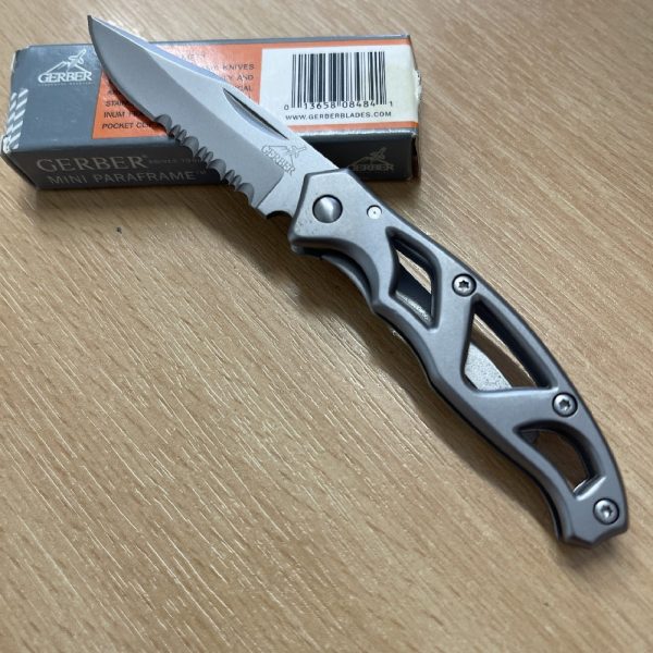 Gerber Mini Paraframe - Pocket Knife - Part Serrated Edge