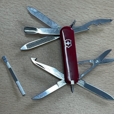 3437d Mini Champ
