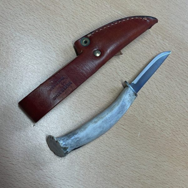 Silver Stag Mini Patch Fixed Blade Skinning Knife with Leather Sheath - Image 3
