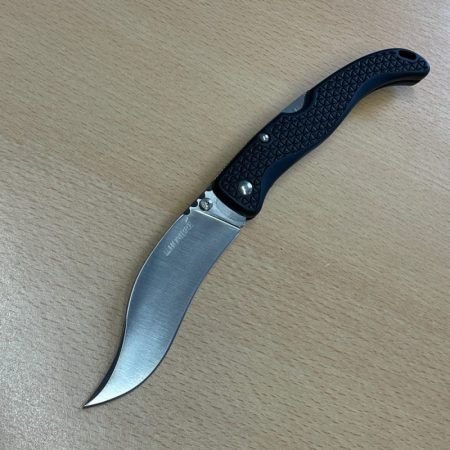 COLD STEEL El Hombre