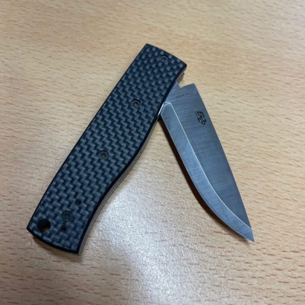Enzo non locking folder Carbon scales Scandi grind CPMs30V - Image 3