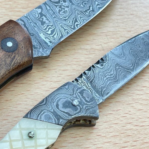 Damascus Folding Pocketknives Pair - Image 5