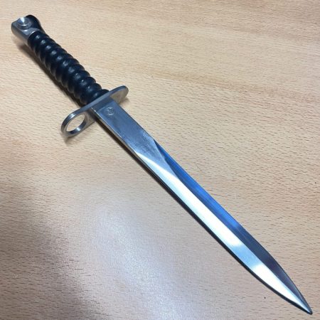 3872 f Swiss Bayonet Wenger M1957