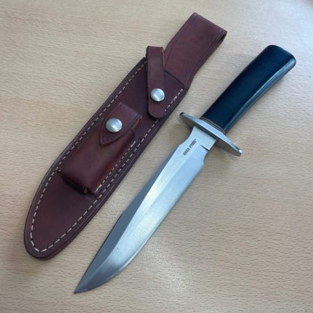 3922 c Cold Steel R1 Military