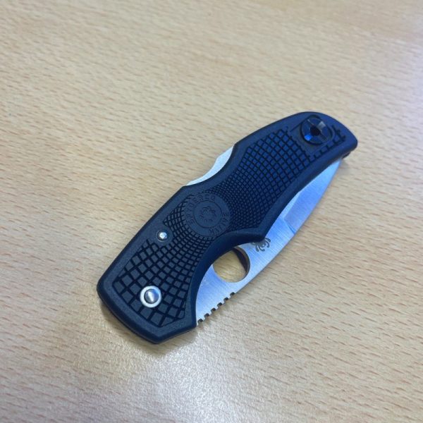 Spyderco C41PBK Native folder - Image 3