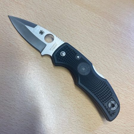 3923 c Spyderco C41PBK Native folder