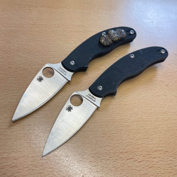 3972 c Spyderco Pair UKPK Model