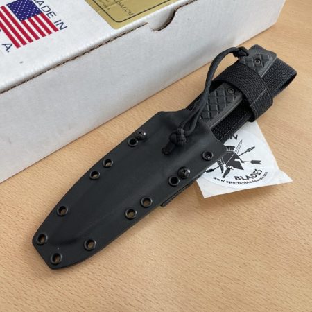 4033 b Spartan Blades Hybris Black