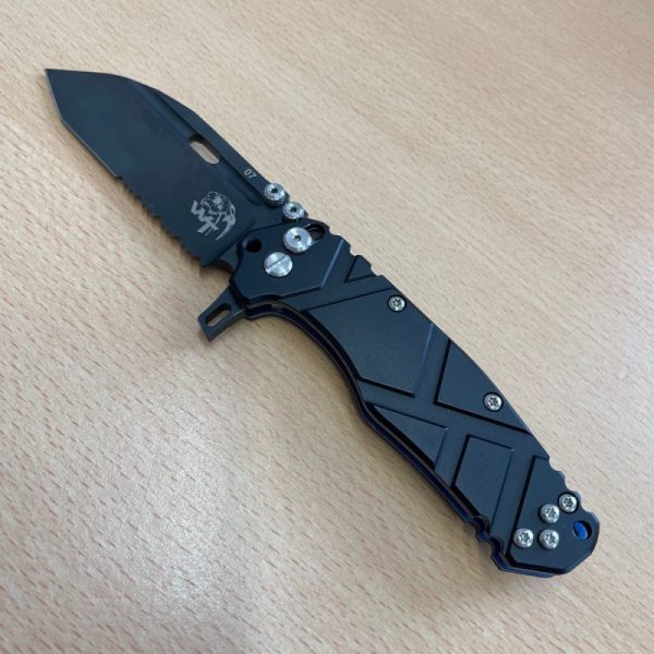 Wander Hurricane Folder - Image 4